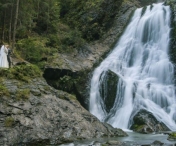 FOTO, VIDEO - Cascada Valul Miresei, cea mai spectaculoasa cascada din Romania