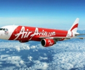 Avionul AirAsia disparut ieri se afla probabil "pe fundul marii"