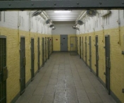 Patru angajati ai Spitalului Penitenciar Rahova, arestati preventiv dupa ce ar fi agresat mai multi detinuti. Alti patru au primit arest la domiciliu