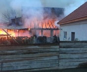 Incendiu violent intr-o cladire in care functioneaza si un bar, in Arad
