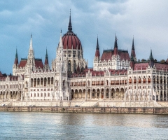 Parlamentul maghiar se pregăteşte să se pronunţe prin vot cu privire la aderarea Suediei la NATO