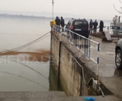 ALERTA! Poluare pe Dunare, in Portul Drobeta Turnu Severin 