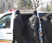 Politistii din Lugoj au descins in comuna Costeiu. Ce au gasit la domiciliul unor suspecti 