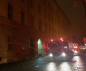 Incendiu la Palatul Justitiei din Timisoara, 17 persoane au fost evacuate
