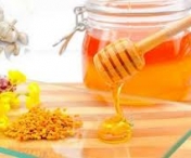 Mierea de albine e tratamentul perfect pentru raguseala