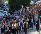 Protest de amploare in Timis! Functionarii din primarii ies in strada