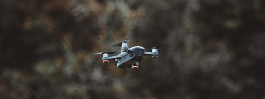  O dronă de proveniență militară a căzut joi seara între municipiul Brăila și comuna Frecăței 