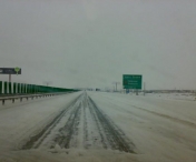MINUNE! Dupa doua zile de la incetarea ninsorii, traficul rutier a fost reluat pe Autostrada A2 si A4 